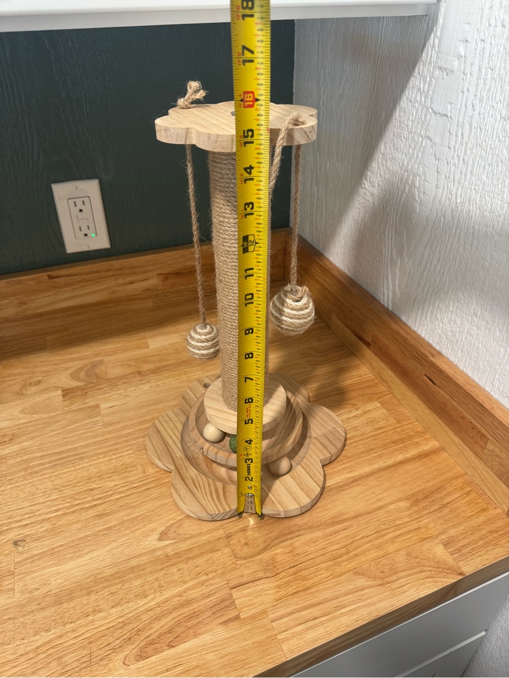 Cat Scratching Post / Toy - Picture 3 of 4